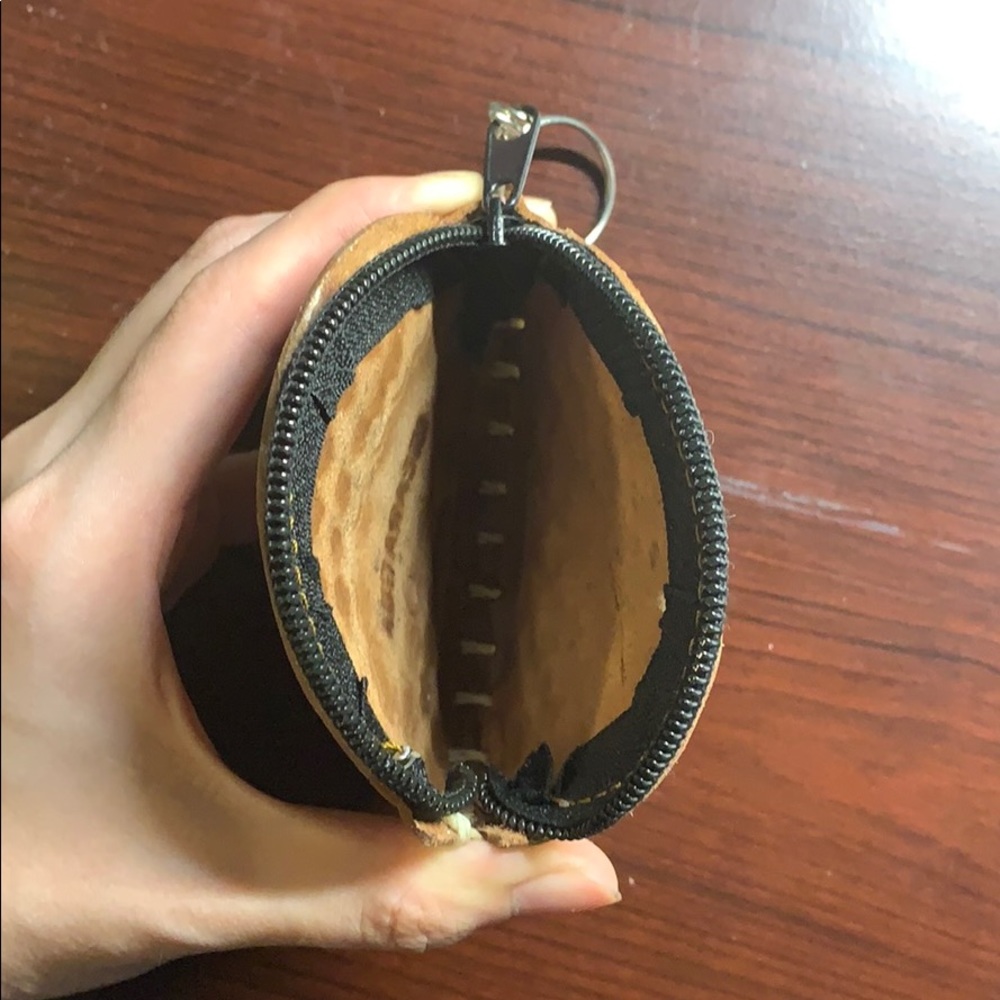 Coin purse - Picture 2 of 2